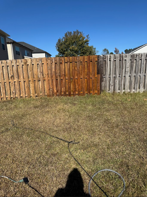 How to Properly Prepare Your Fence for Staining (So It Actually Lasts)